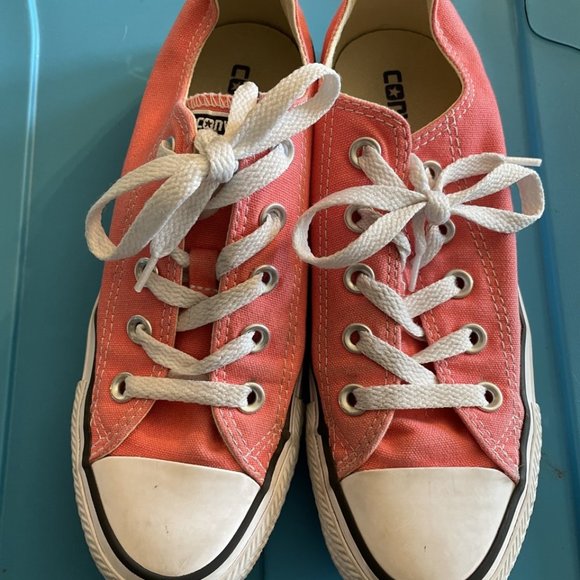 Converse Shoes - Converse All Star Coral Low Top Canvas Sneakers Shoes Size 6 EUC